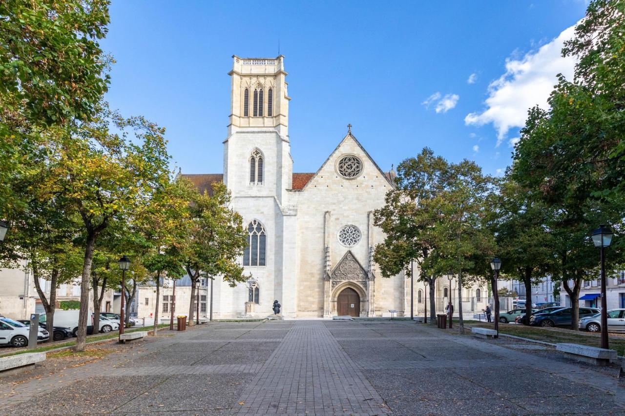 Appar Quartier Calm Coeur De Ville Agen Dış mekan fotoğraf