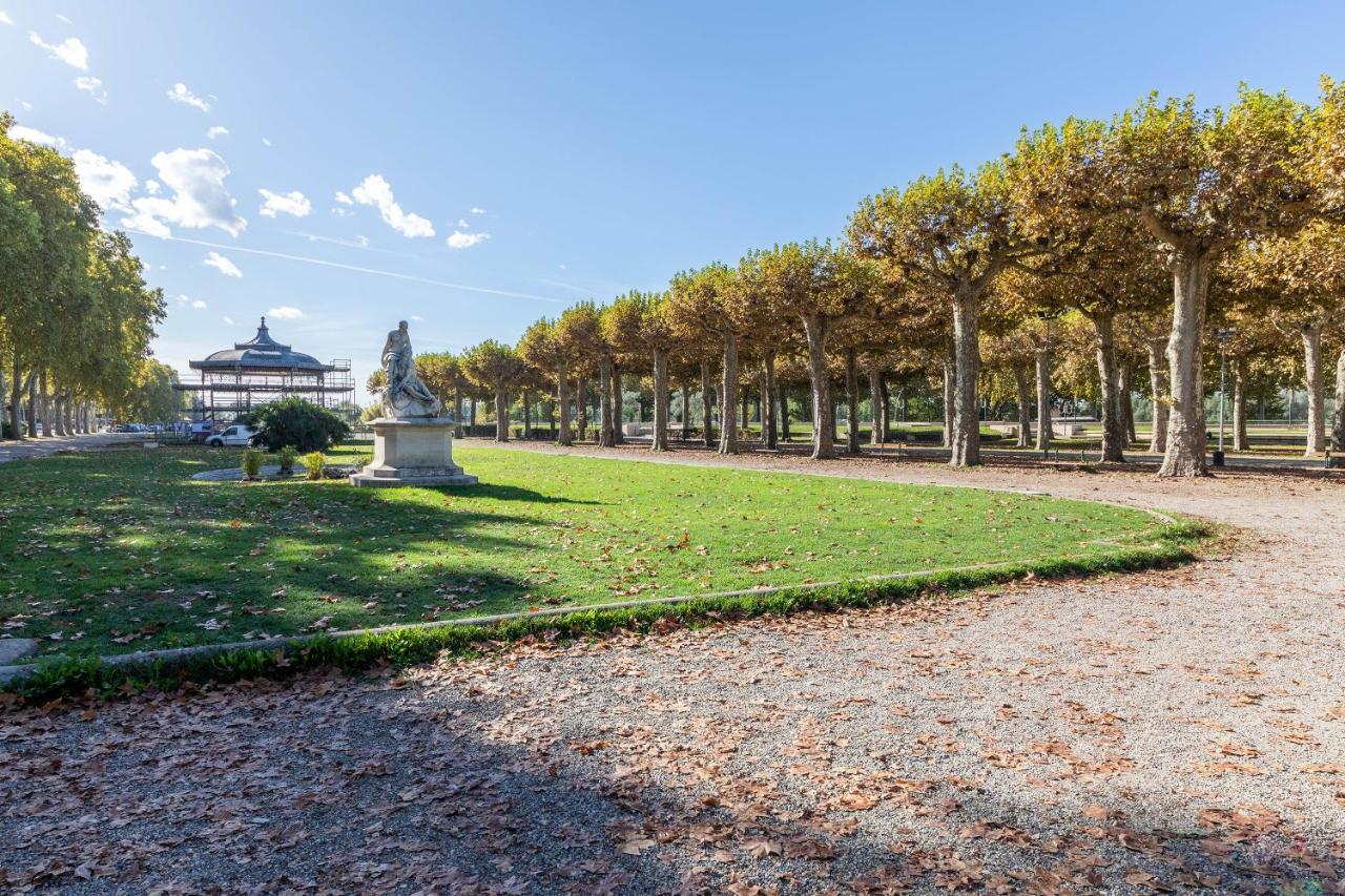 Appar Quartier Calm Coeur De Ville Agen Dış mekan fotoğraf